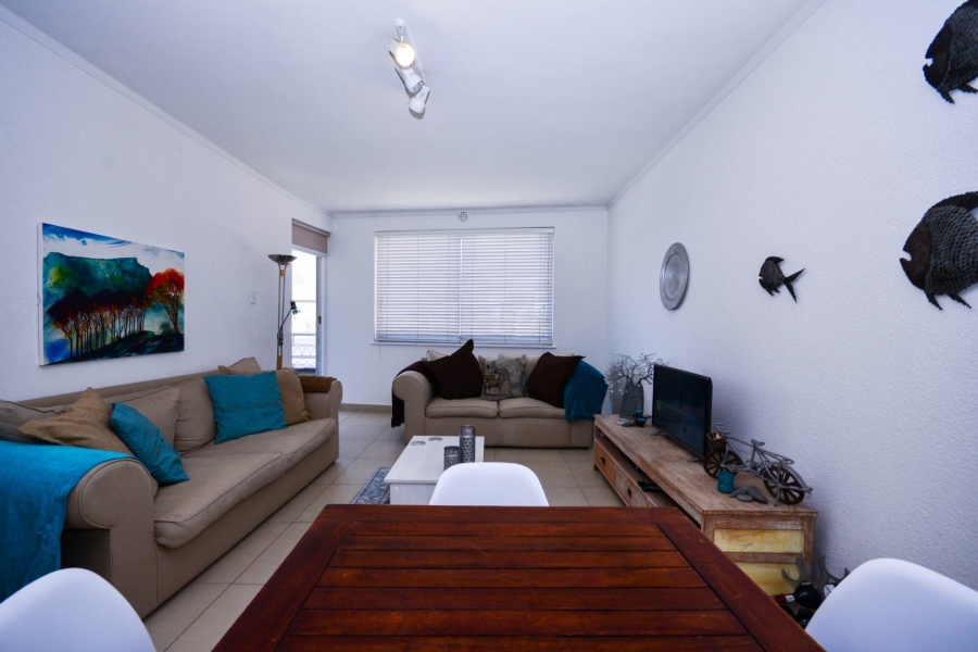 To Let 2 Bedroom Property for Rent in Sea Point Western Cape